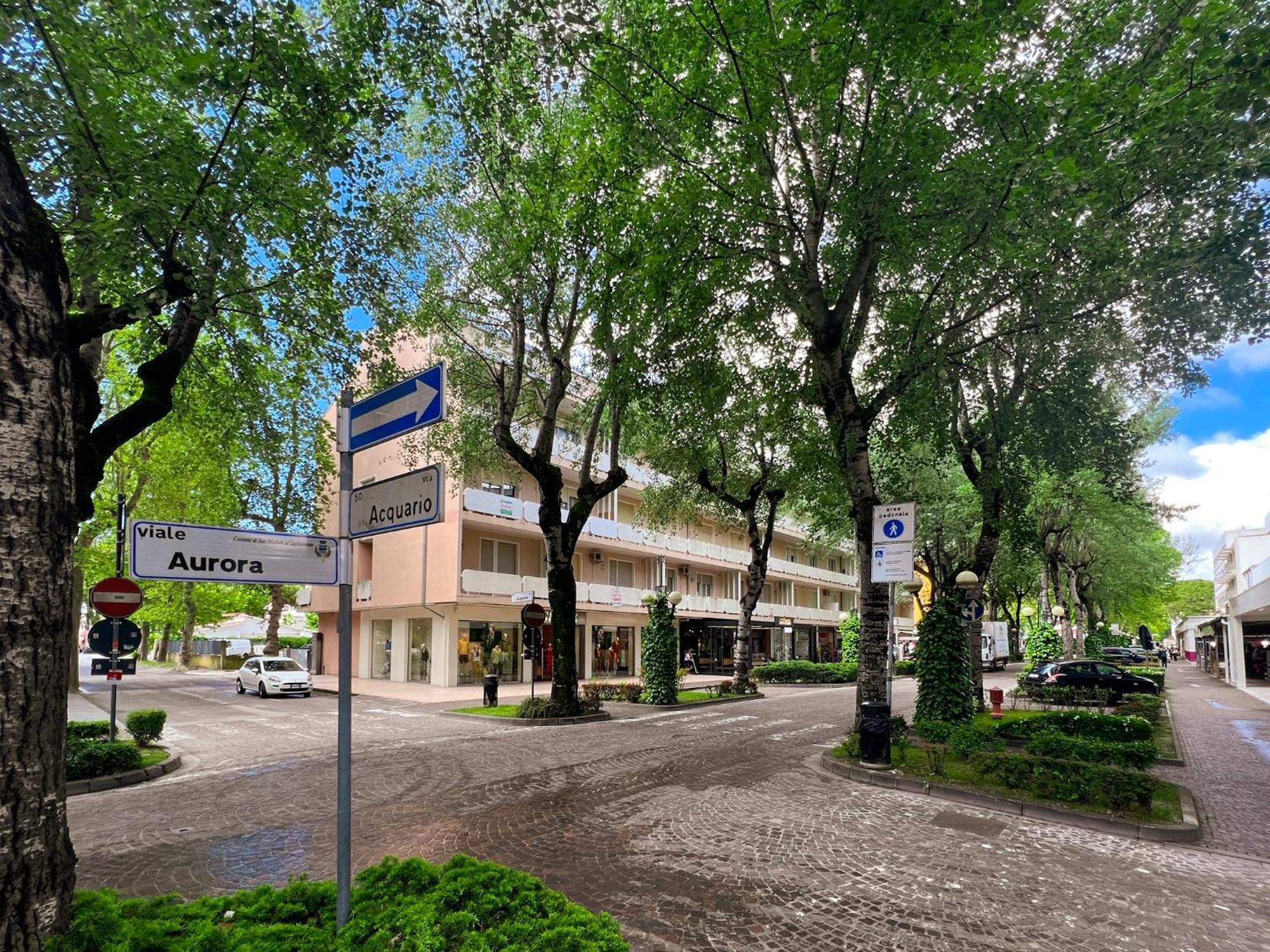 Residence Bussola Bibione Luaran gambar